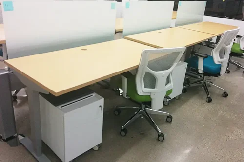 img-gallery-office-type1-benching-desks02