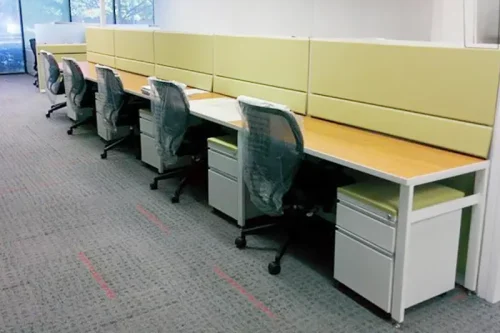 img-gallery-office-type1-benching-desks04