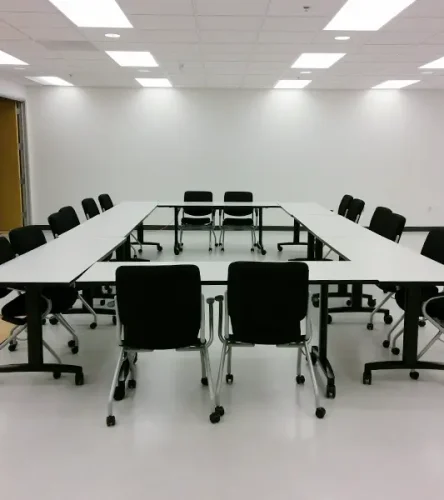 img-gallery-office-type3-conference06